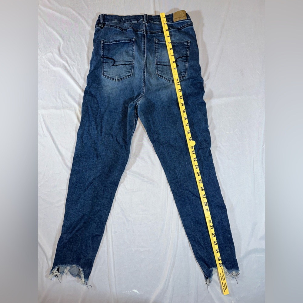 American Eagle • Next Level Stretch • Destroyed Curvy Highest Rise Size 12 short - Picture 7 of 8
